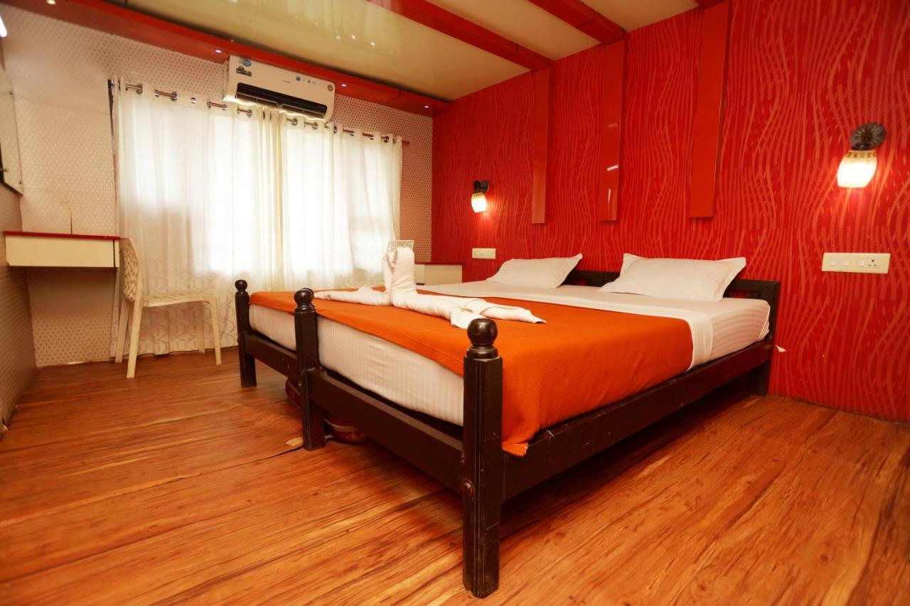 Harmony Houseboats Hotel Alappuzha Exterior foto